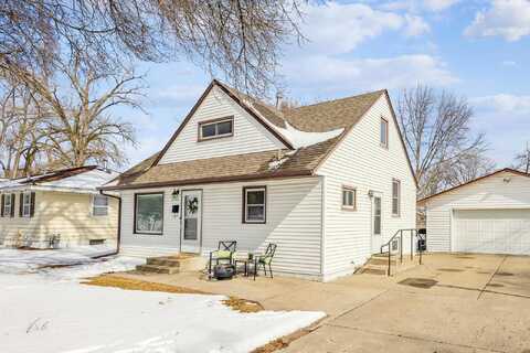 Perry, MINNEAPOLIS, MN 55429