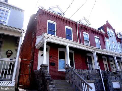 Duke, LANCASTER, PA 17602