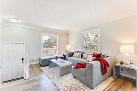 Queen, MINNEAPOLIS, MN 55430