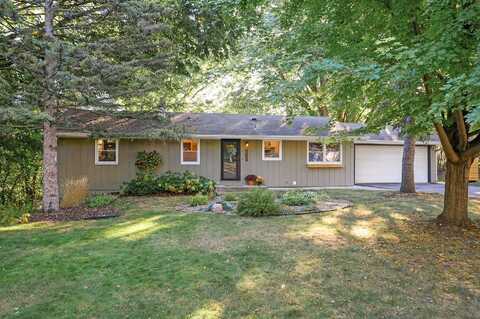 Carleton, HOPKINS, MN 55343