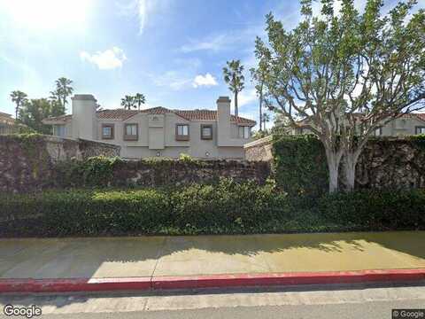Tiara, HUNTINGTON BEACH, CA 92649