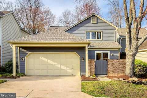 Elmtop, OAKTON, VA 22124