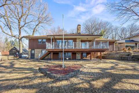 Lake Shore, MAPLE PLAIN, MN 55359