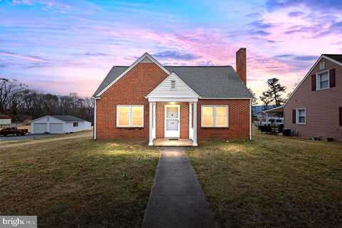 Summit, WOODSTOCK, VA 22664