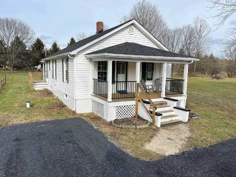 Whiskey Creek, CHURCHVILLE, VA 24421