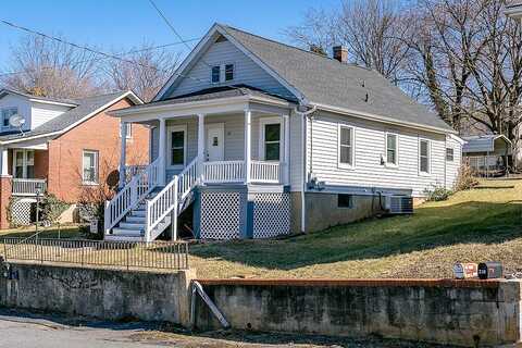 Austin, STAUNTON, VA 24401