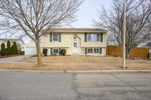 Pinewood, ROCHESTER, MN 55904
