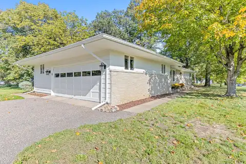 County Road 6, MINNEAPOLIS, MN 55447