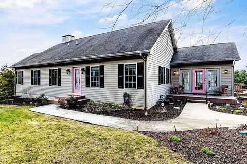 Howardsville, STAUNTON, VA 24401