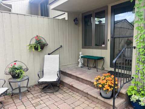15Th, MINNEAPOLIS, MN 55447