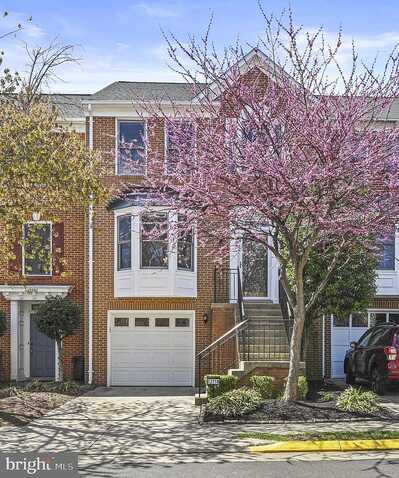 Dogwood Hills, FAIRFAX, VA 22033