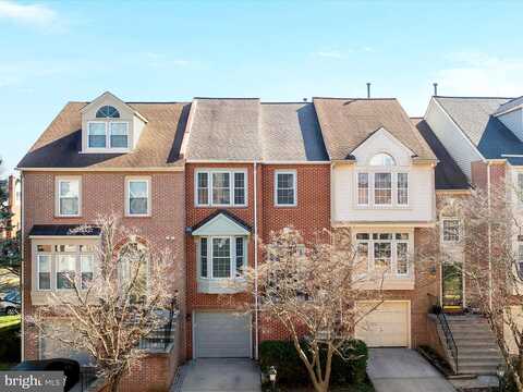 Lisa Marie, FAIRFAX, VA 22033