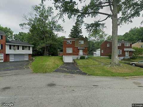 Hazel, PITTSBURGH, PA 15221