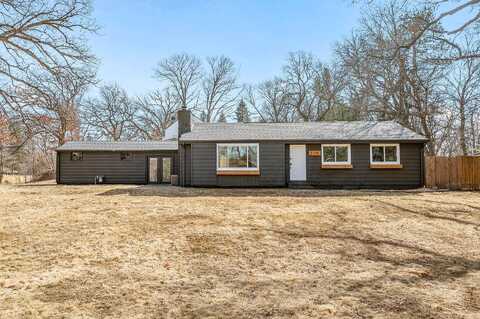Live Oak, HOPKINS, MN 55305
