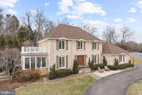 Meadowland, OAKTON, VA 22124