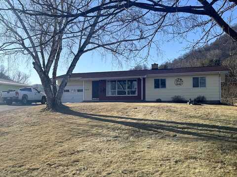 Frontage, DAKOTA, MN 55925