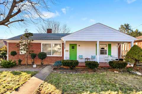 Selma, STAUNTON, VA 24401