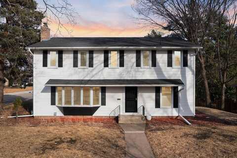 Oakwood, HOPKINS, MN 55343