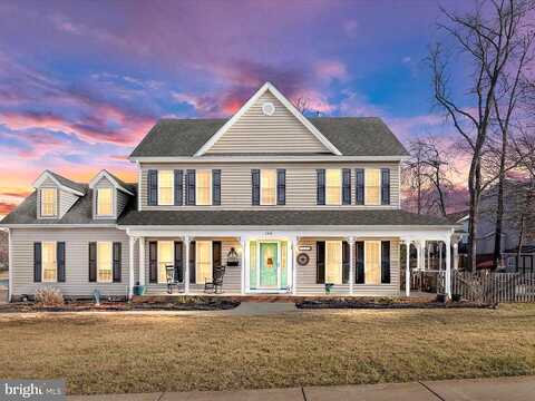 Melissa, WINCHESTER, VA 22602