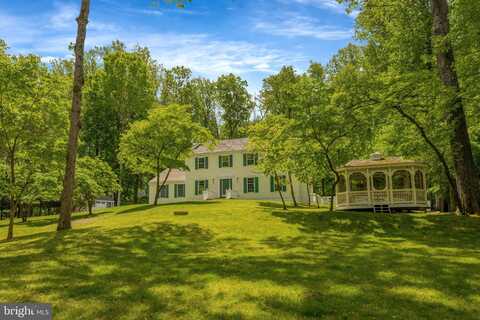 Potomac Woods, GREAT FALLS, VA 22066