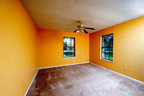 Dracena, GULF BREEZE, FL 32561