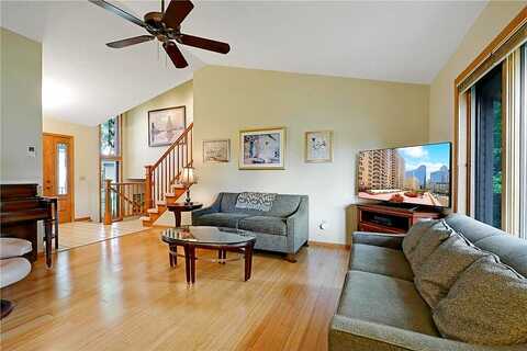 Deerwood, MINNEAPOLIS, MN 55442