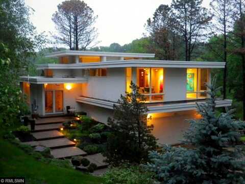 Hamilton, MINNETONKA, MN 55345