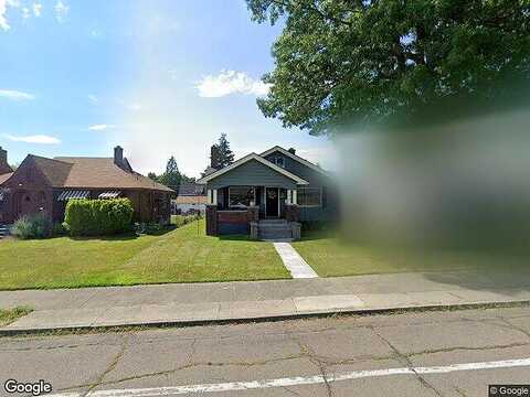 Howard, SPOKANE, WA 99205