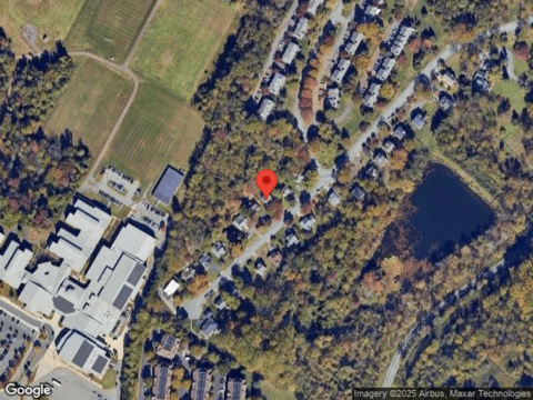 Willow Lake, CHARLOTTESVILLE, VA 22902