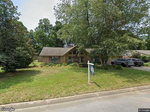 Tamara, PENSACOLA, FL 32504