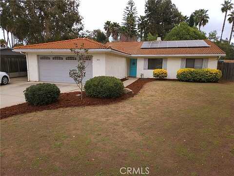 La Rue, FALLBROOK, CA 92028