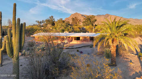 Comobabi, TUCSON, AZ 85704