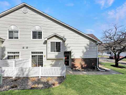 Cortland, EDEN PRAIRIE, MN 55344