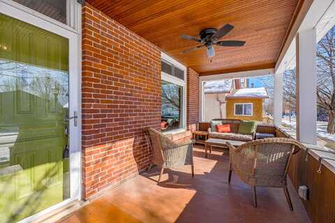 Tuscarora, SAINT PAUL, MN 55102