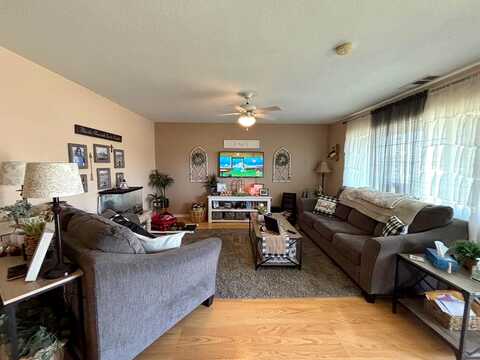 Vermont, LOS BANOS, CA 93635