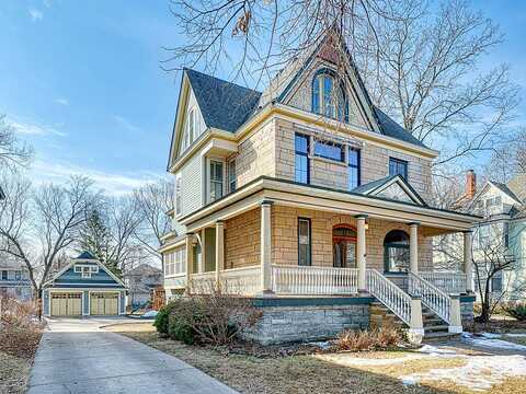 Osceola, SAINT PAUL, MN 55105