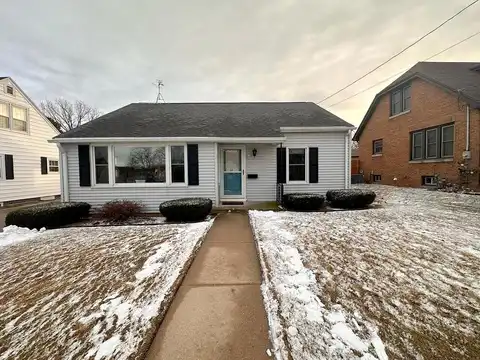 Summit, MANITOWOC, WI 54220