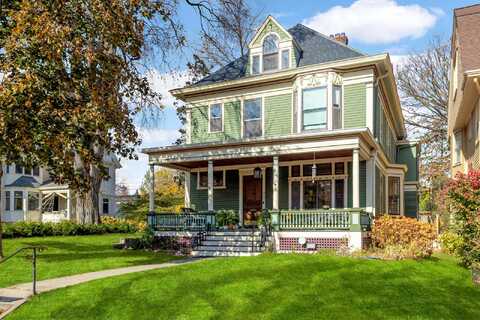 Goodrich, SAINT PAUL, MN 55105