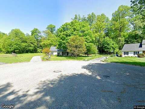 Arianna, EXTON, PA 19341