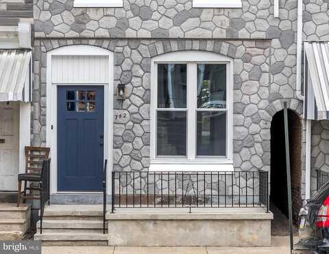 11Th, READING, PA 19604