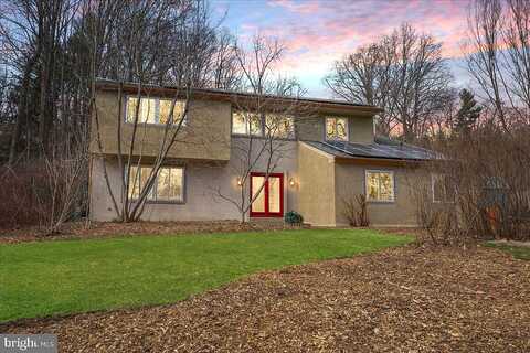 Roberts, BRYN MAWR, PA 19010