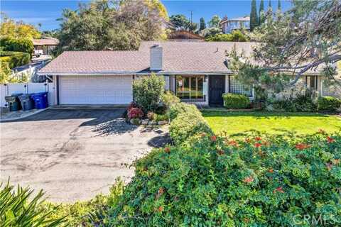 De Luz, FALLBROOK, CA 92028