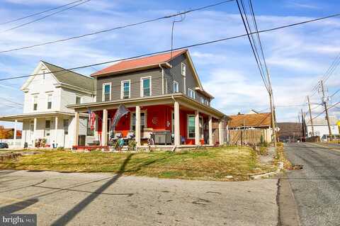 Chestnut, HEGINS, PA 17938