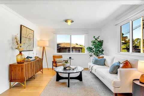 Canyon, PACIFICA, CA 94044