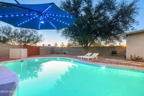 Carapan, TUCSON, AZ 85741