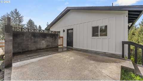 Olive Barber, COOS BAY, OR 97420
