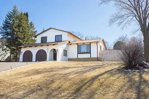 Iona, SAINT PAUL, MN 55113