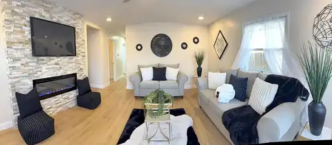 64Th, MILWAUKEE, WI 53218