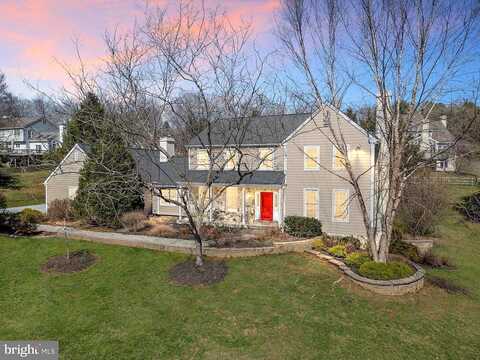 Creek, WEST CHESTER, PA 19382