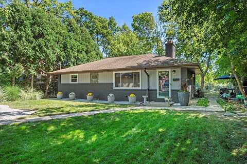 River Forest, MILWAUKEE, WI 53209
